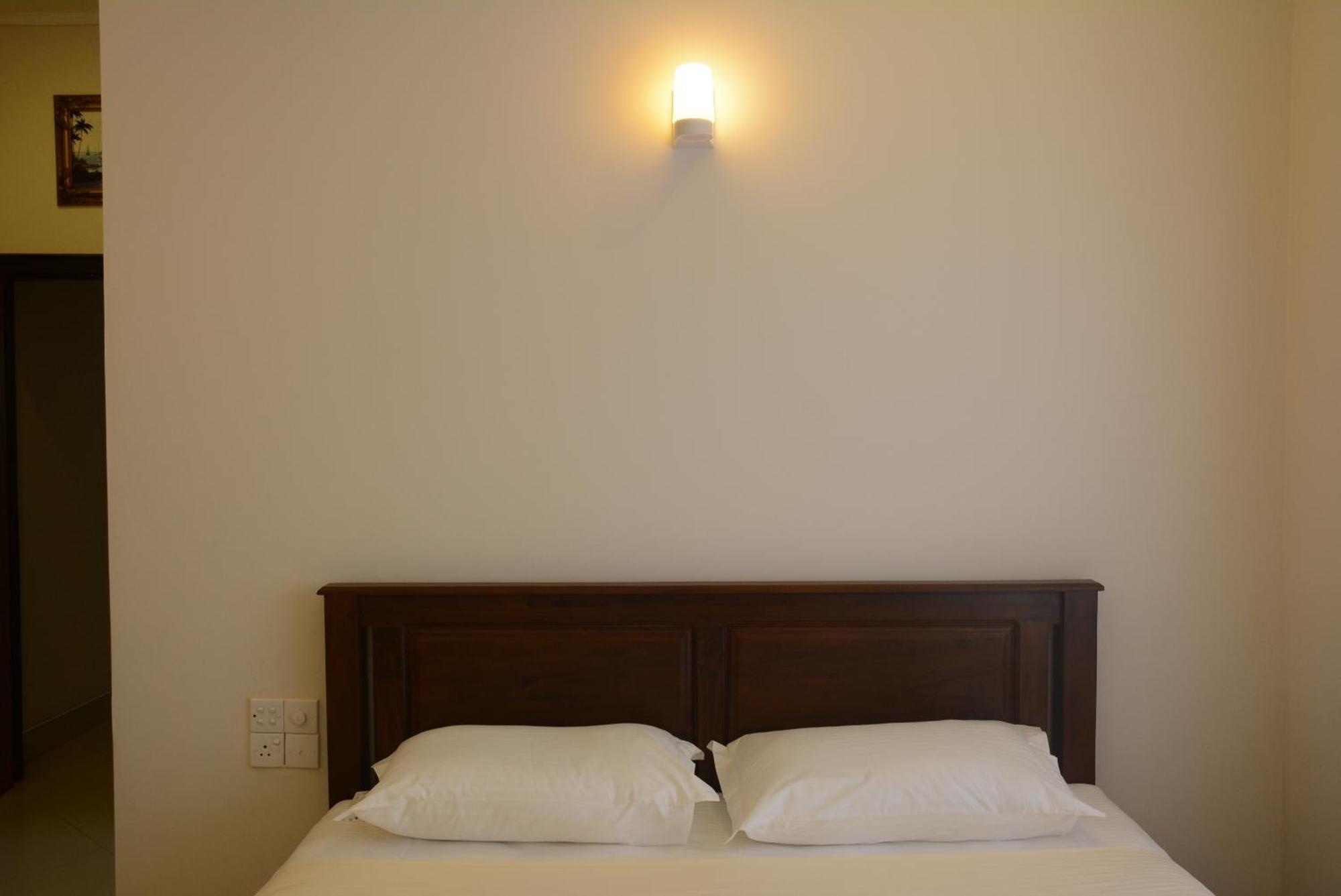 ホテル First House ミヒンタレー エクステリア 写真